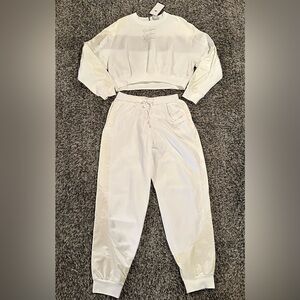Nike Women’s Set